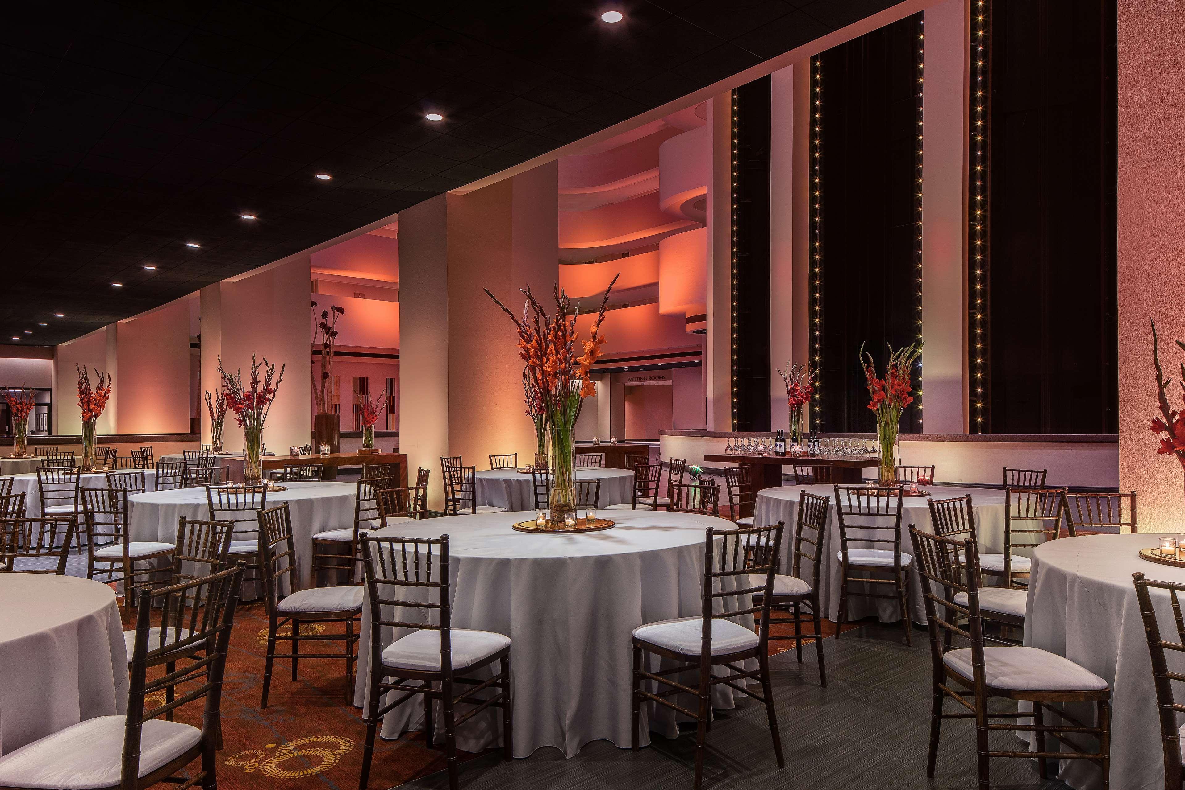 Hyatt Regency Phoenix Downtown - No Destination Fees Εξωτερικό φωτογραφία