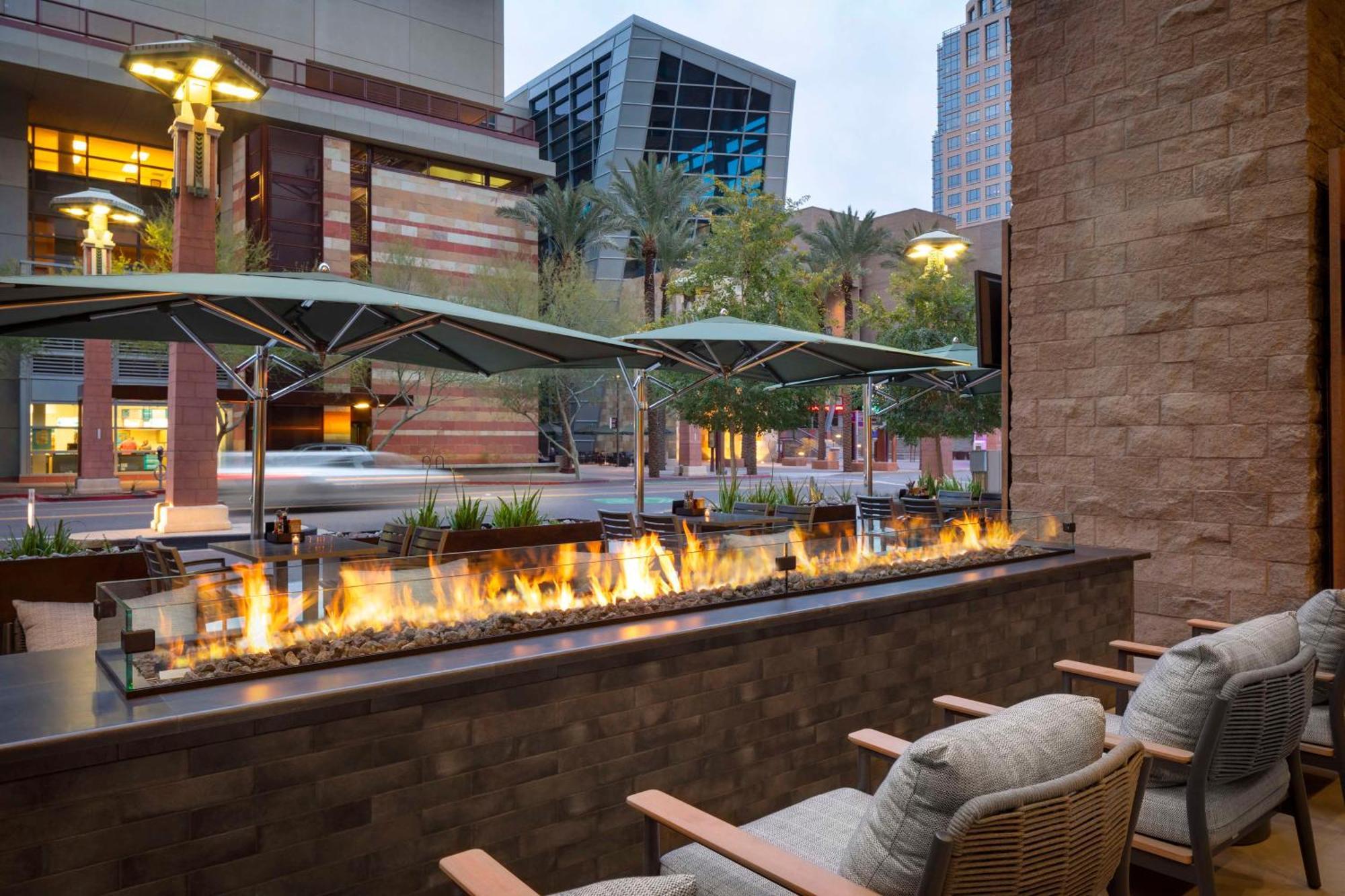 Hyatt Regency Phoenix Downtown - No Destination Fees Εξωτερικό φωτογραφία